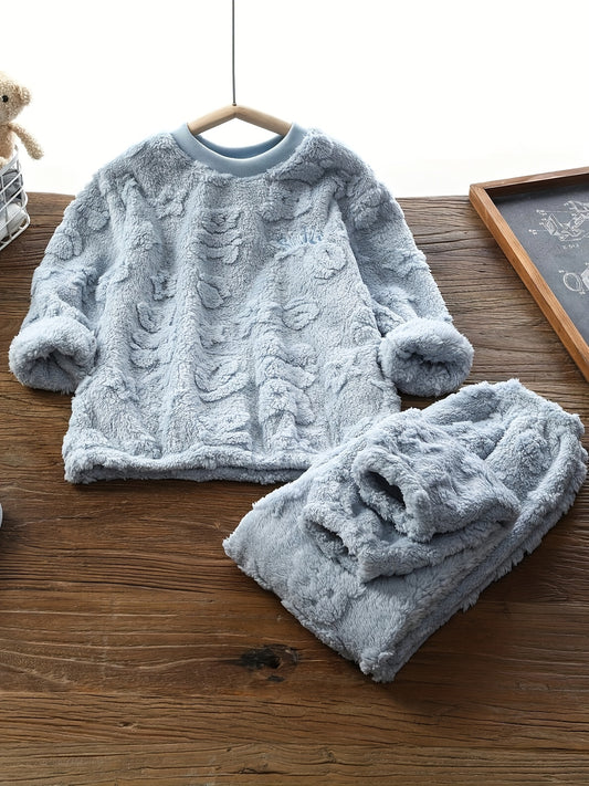 2-Teiler Jungs Kuschelset – Flauschig, Warm & Hautfreundlich