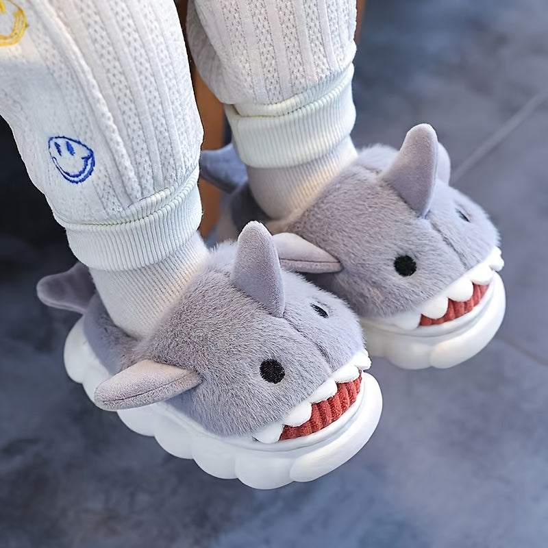 Beliebte Hai Hausschuhe für kleine Abenteurer